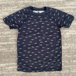 Tea Collection fish short sleeved rashguard